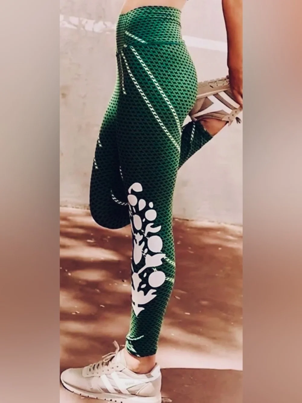 NWOT Free People Movement Never Better Logo Leggings XS Green